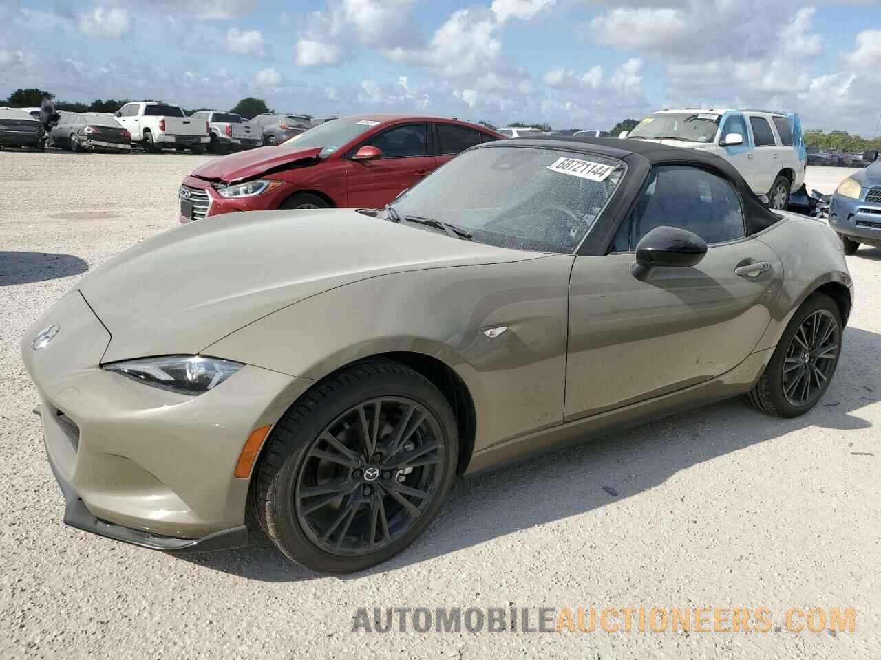 JM1NDAC77R0601735 MAZDA MX5 2024