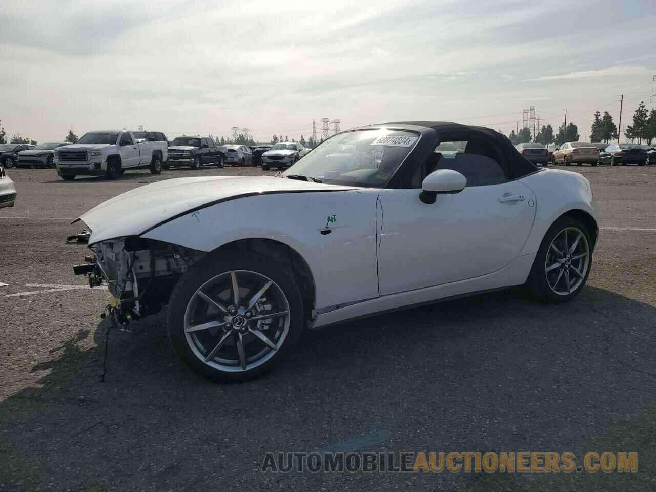 JM1NDAD70P0559954 MAZDA MX5 2023