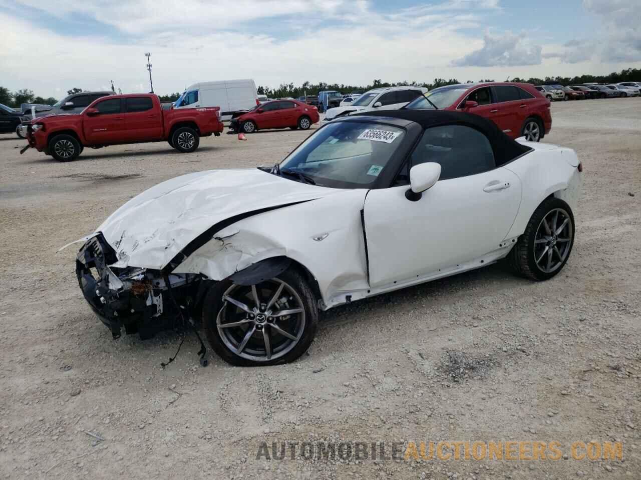 JM1NDAD71N0500425 MAZDA MX5 2022