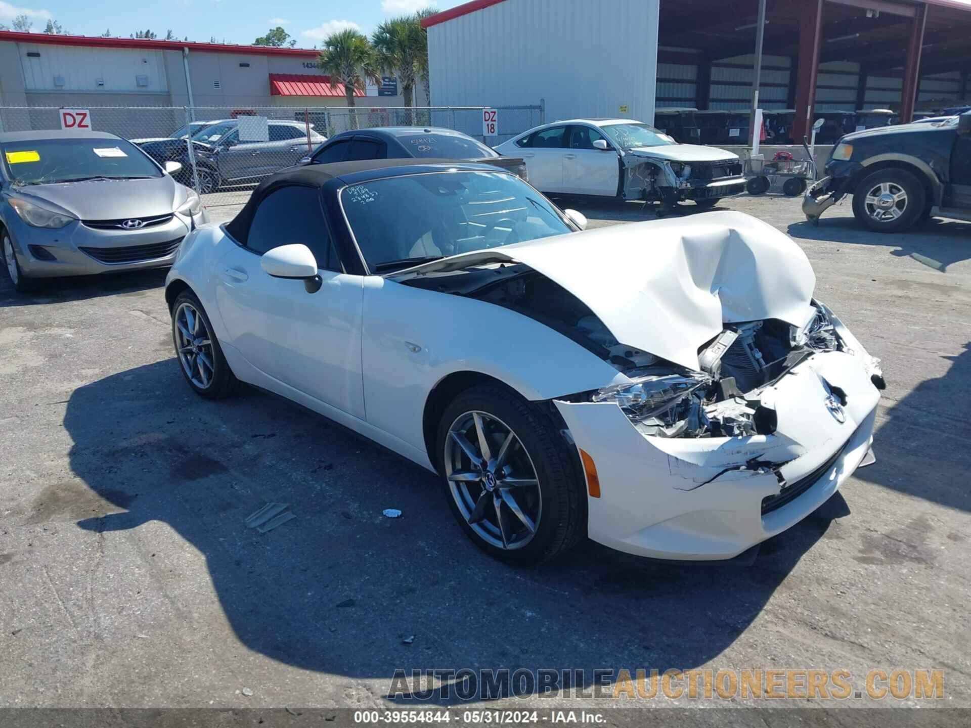 JM1NDAD73N0507960 MAZDA MX-5 MIATA 2022