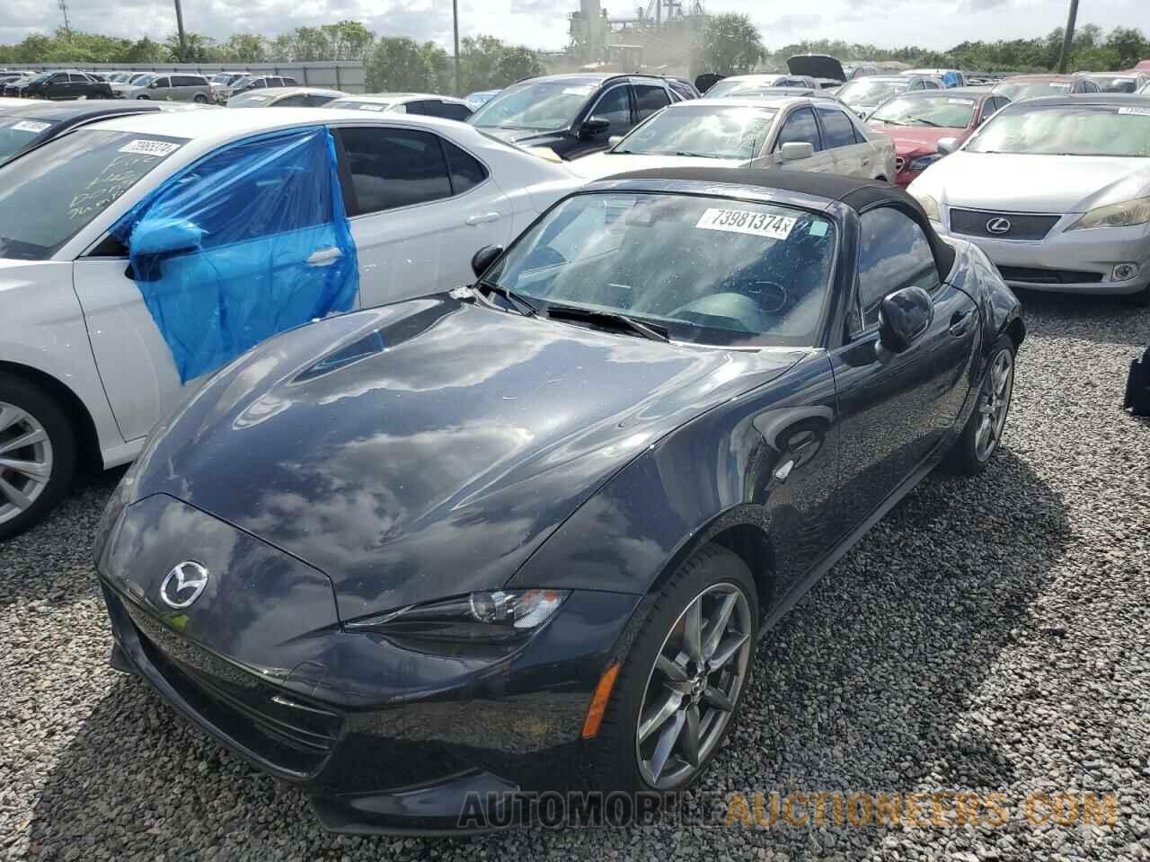 JM1NDAD73P0556000 MAZDA MX5 2023