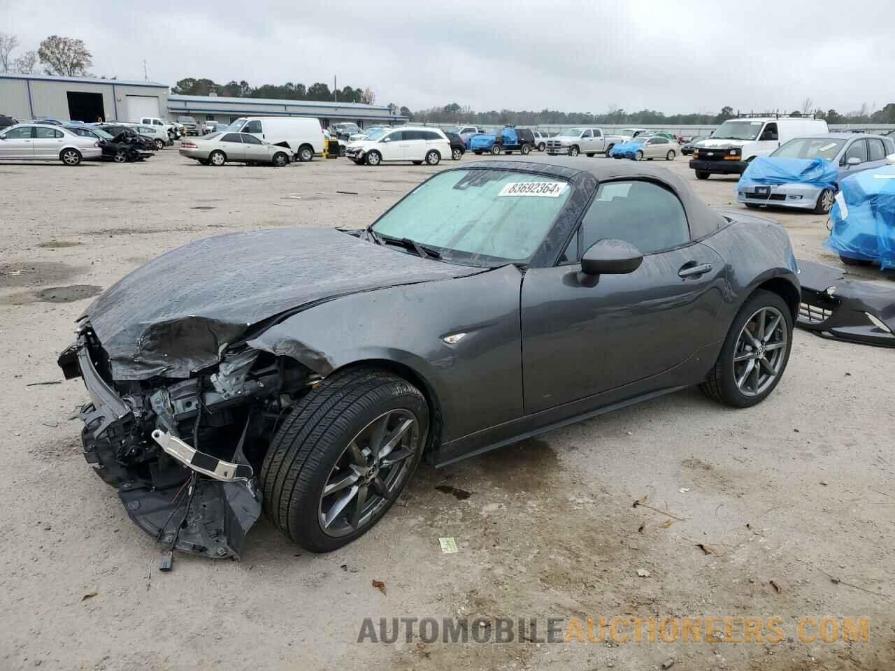 JM1NDAD74L0415169 MAZDA MX5 2020