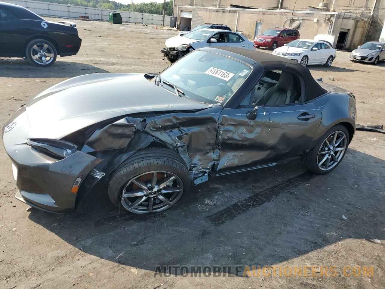 JM1NDAD75N0502002 MAZDA MX5 2022