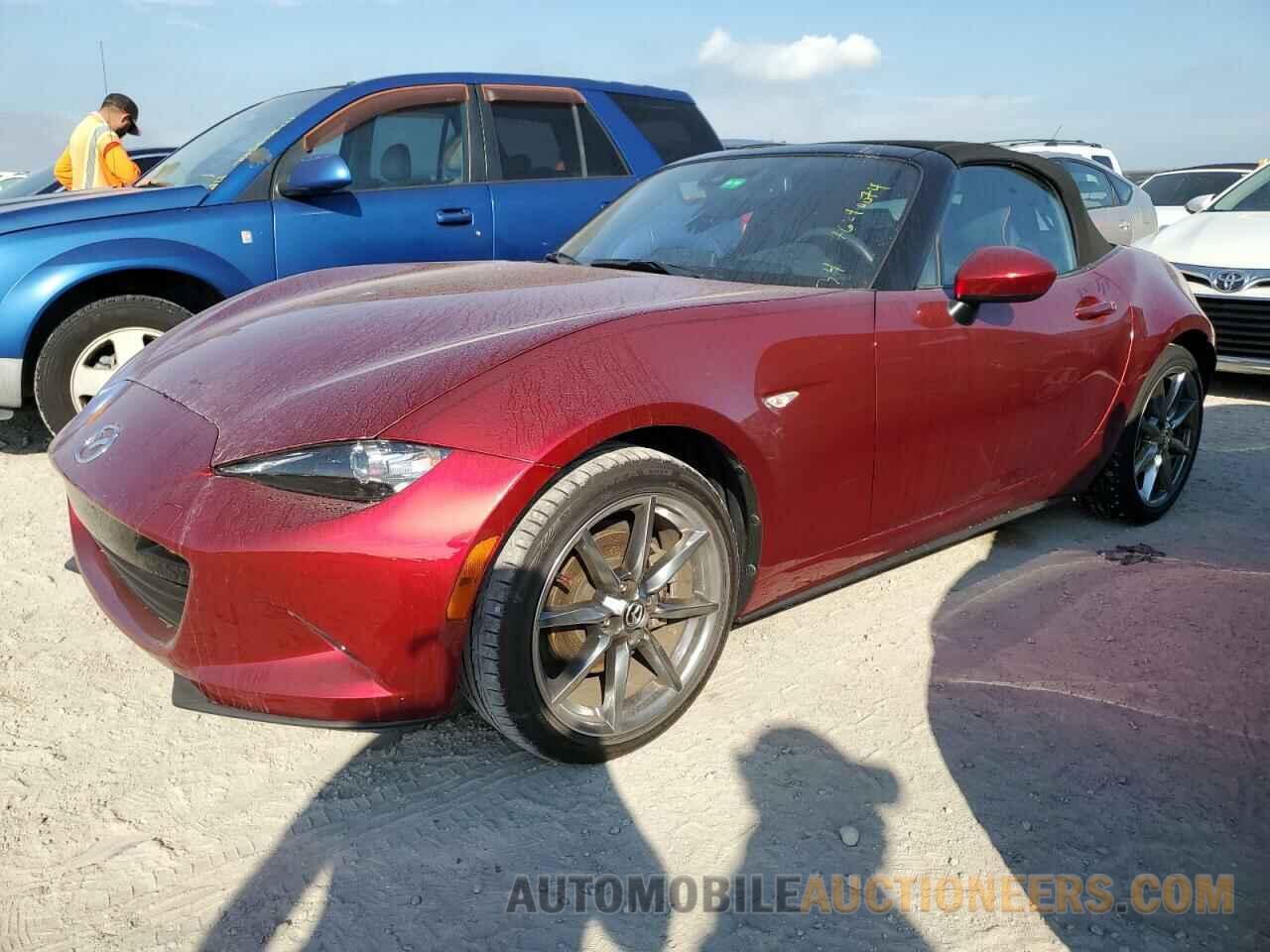 JM1NDAD77P0556520 MAZDA MX5 2023