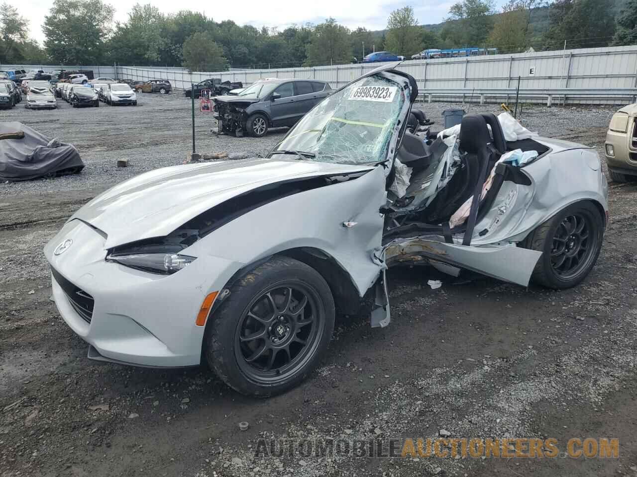 JM1NDAD7XK0306732 MAZDA MX5 2019