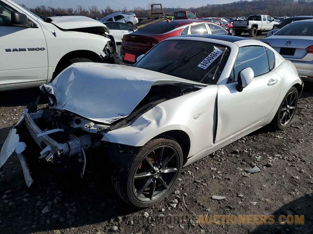 JM1NDAM75K0305858 MAZDA MX5 2019