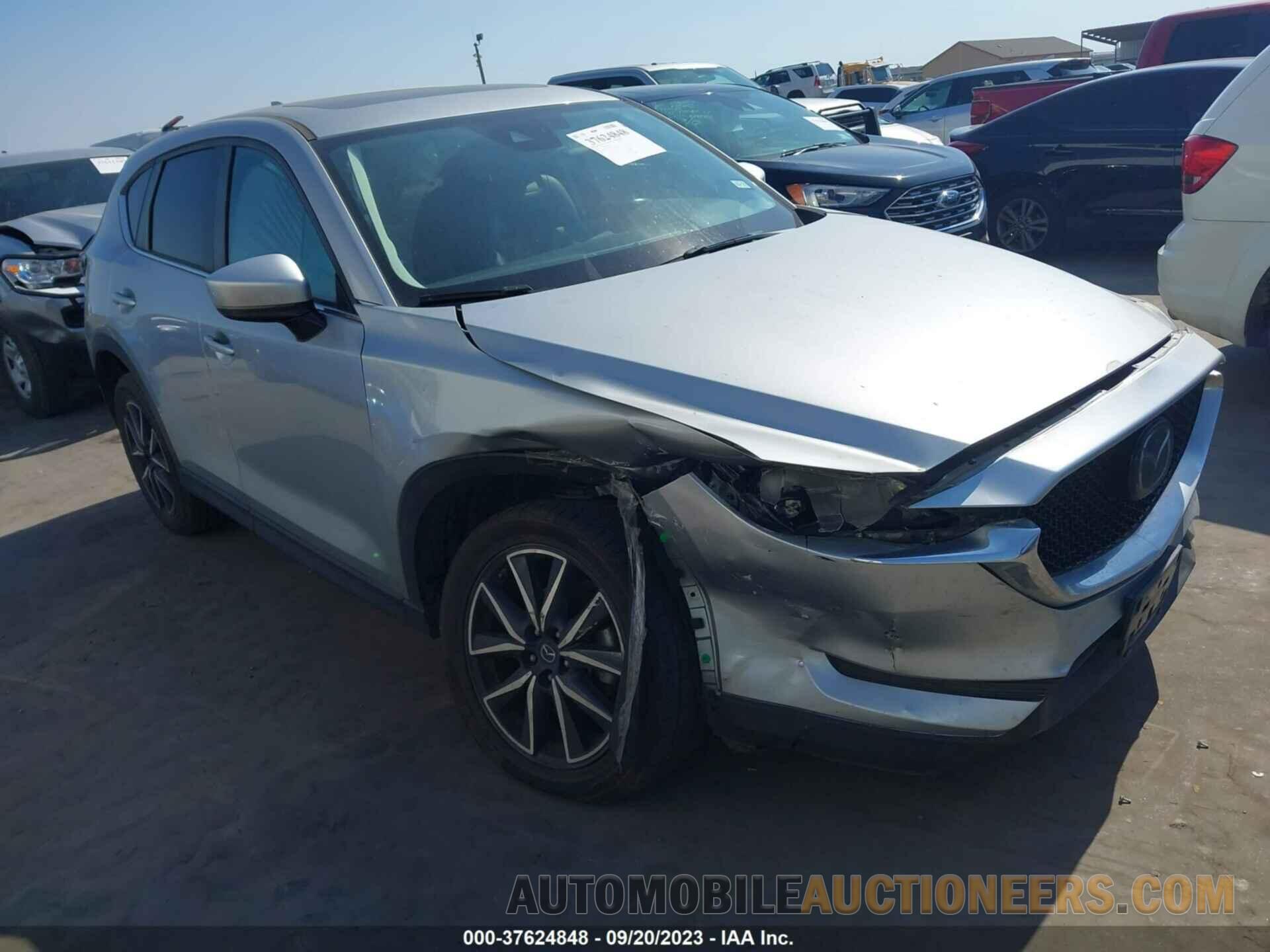 JM3KFACM3J1426831 MAZDA CX-5 2018