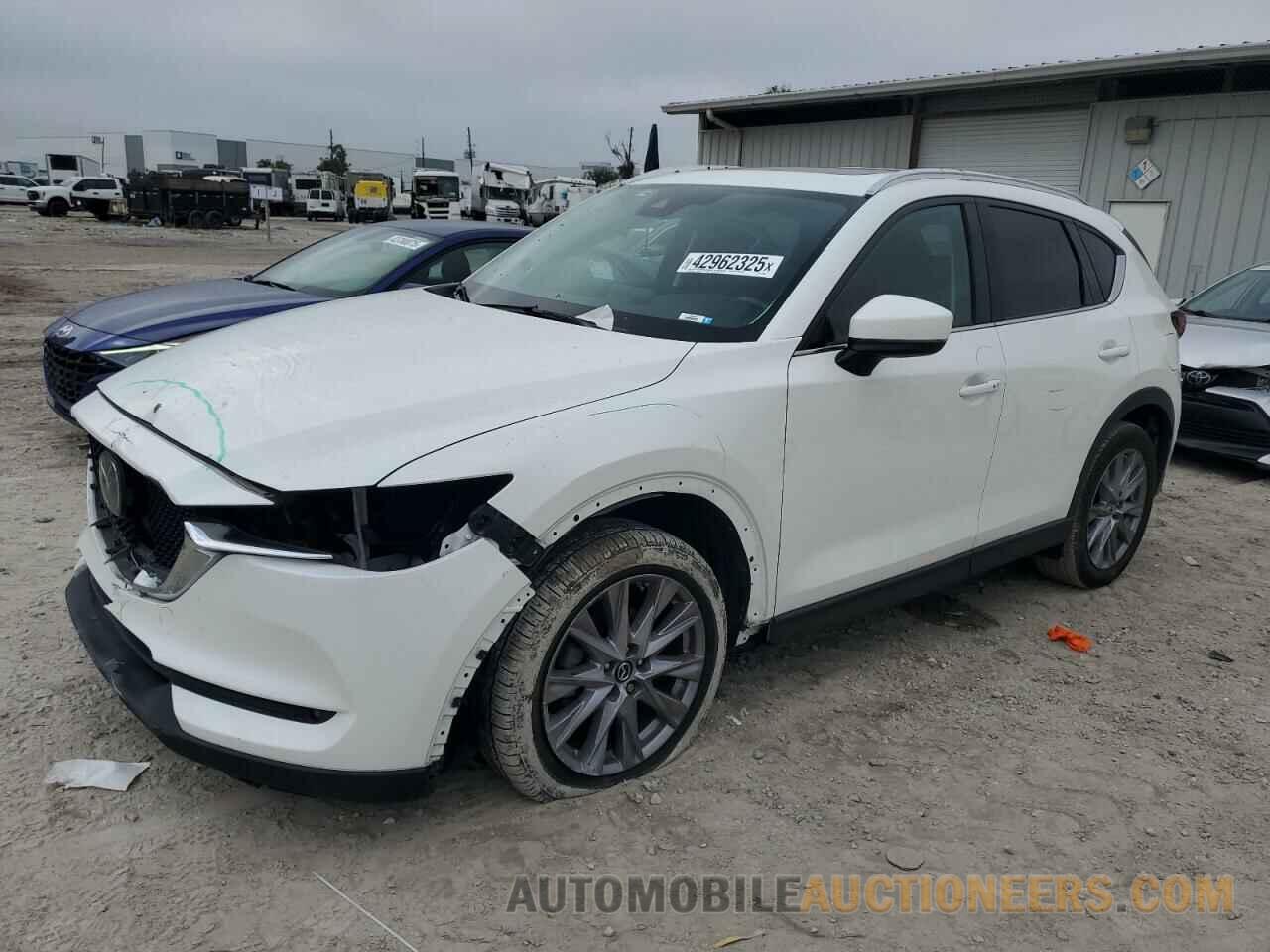 JM3KFADM2K0678804 MAZDA CX-5 2019