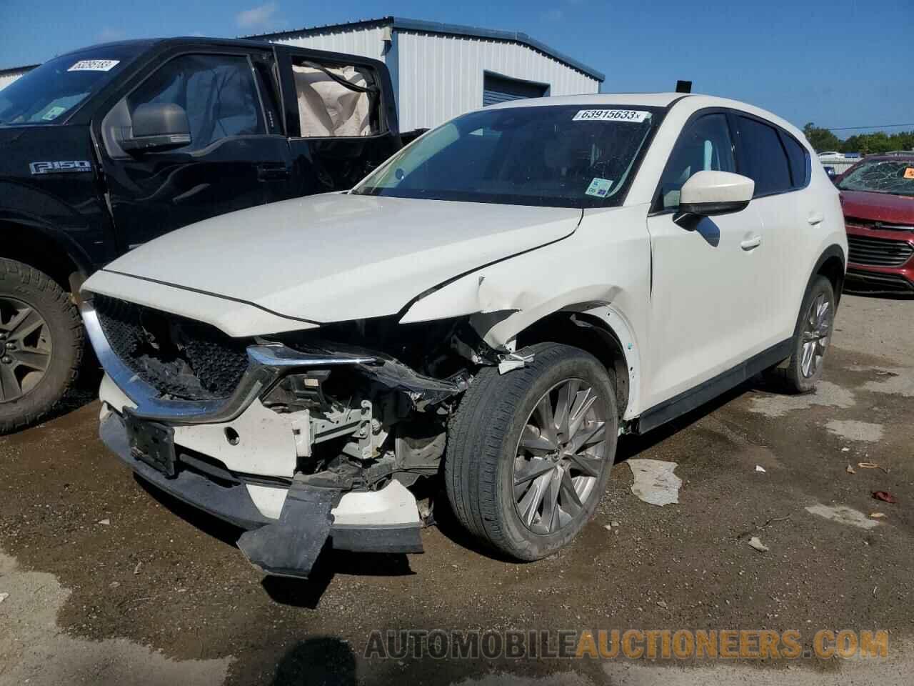 JM3KFADM2K1512017 MAZDA CX-5 2019