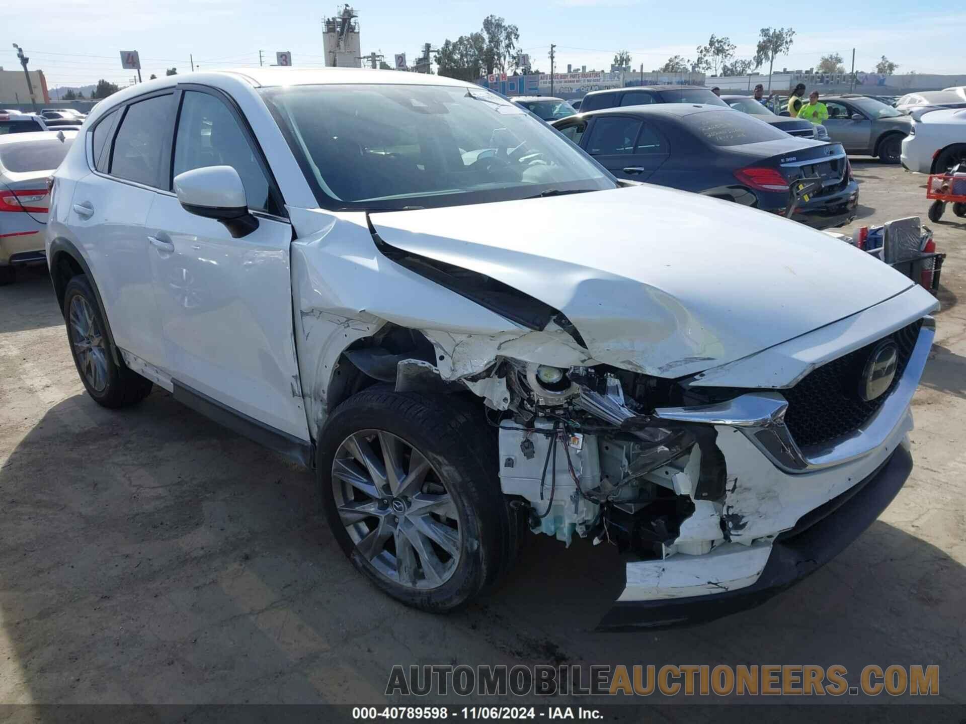 JM3KFADM3L0834656 MAZDA CX-5 2020