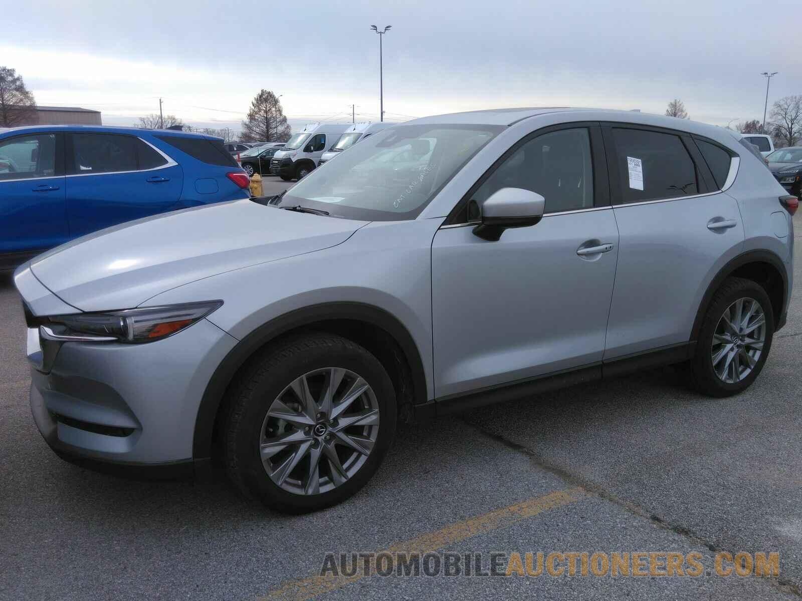 JM3KFADM3M1318812 MAZDA CX-5 2021