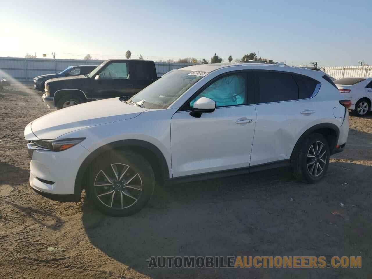 JM3KFADM4J0305455 MAZDA CX-5 2018