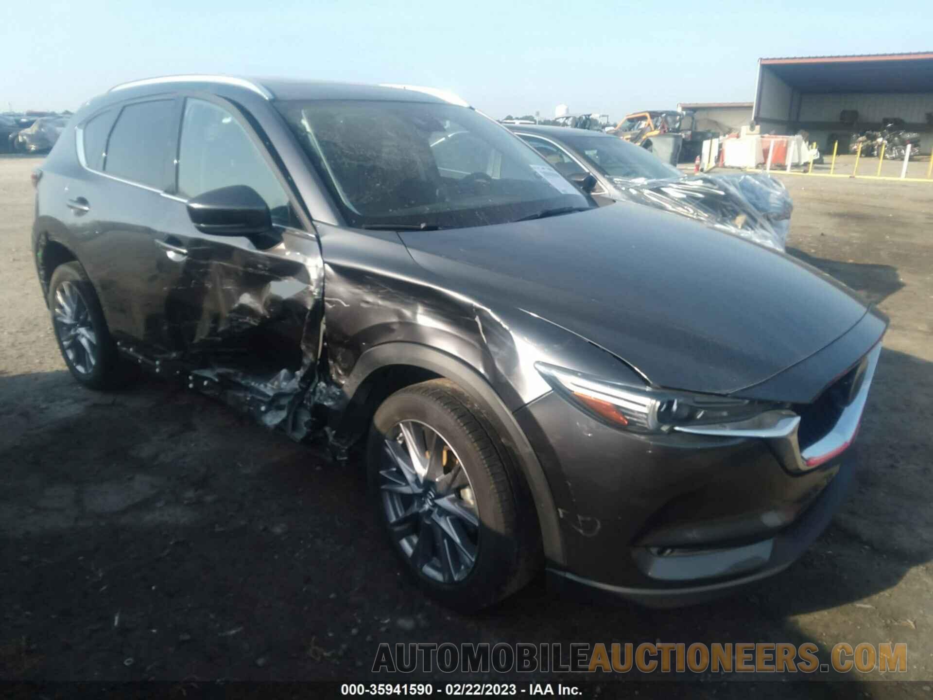 JM3KFADM5K1572308 MAZDA CX-5 2019