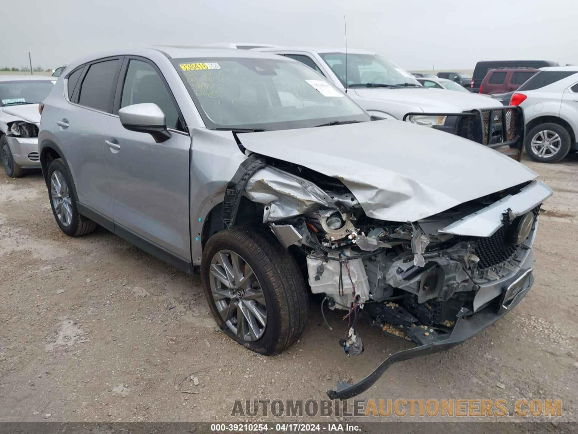 JM3KFADM8M1394929 MAZDA CX-5 2021