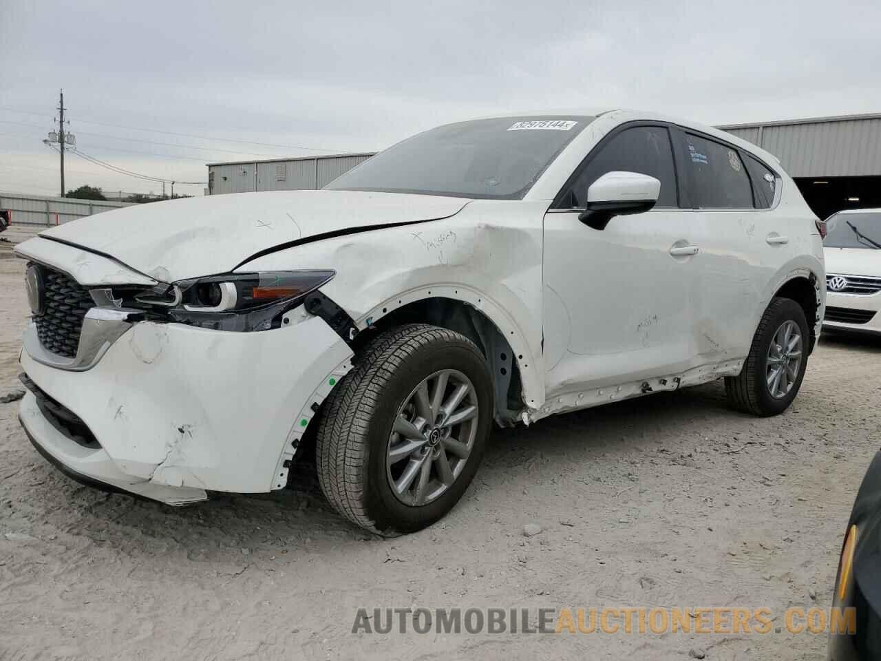 JM3KFBBLXR0457848 MAZDA CX-5 SELEC 2024