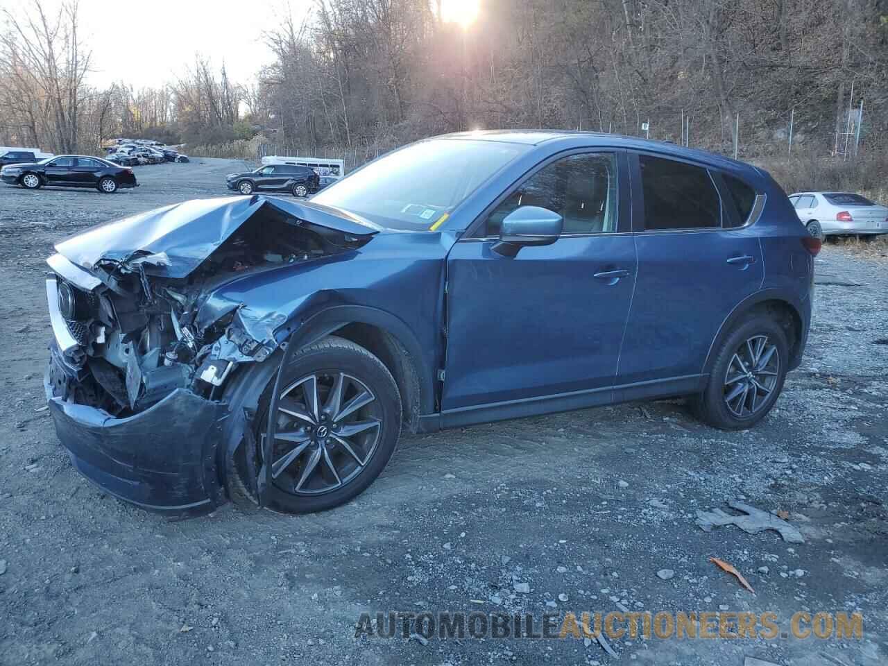 JM3KFBCM3J0450882 MAZDA CX-5 2018