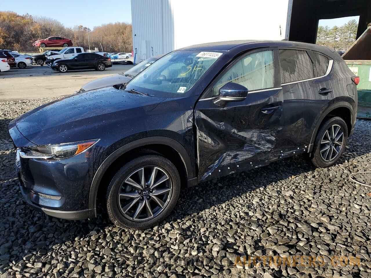 JM3KFBCM8J0472070 MAZDA CX-5 2018