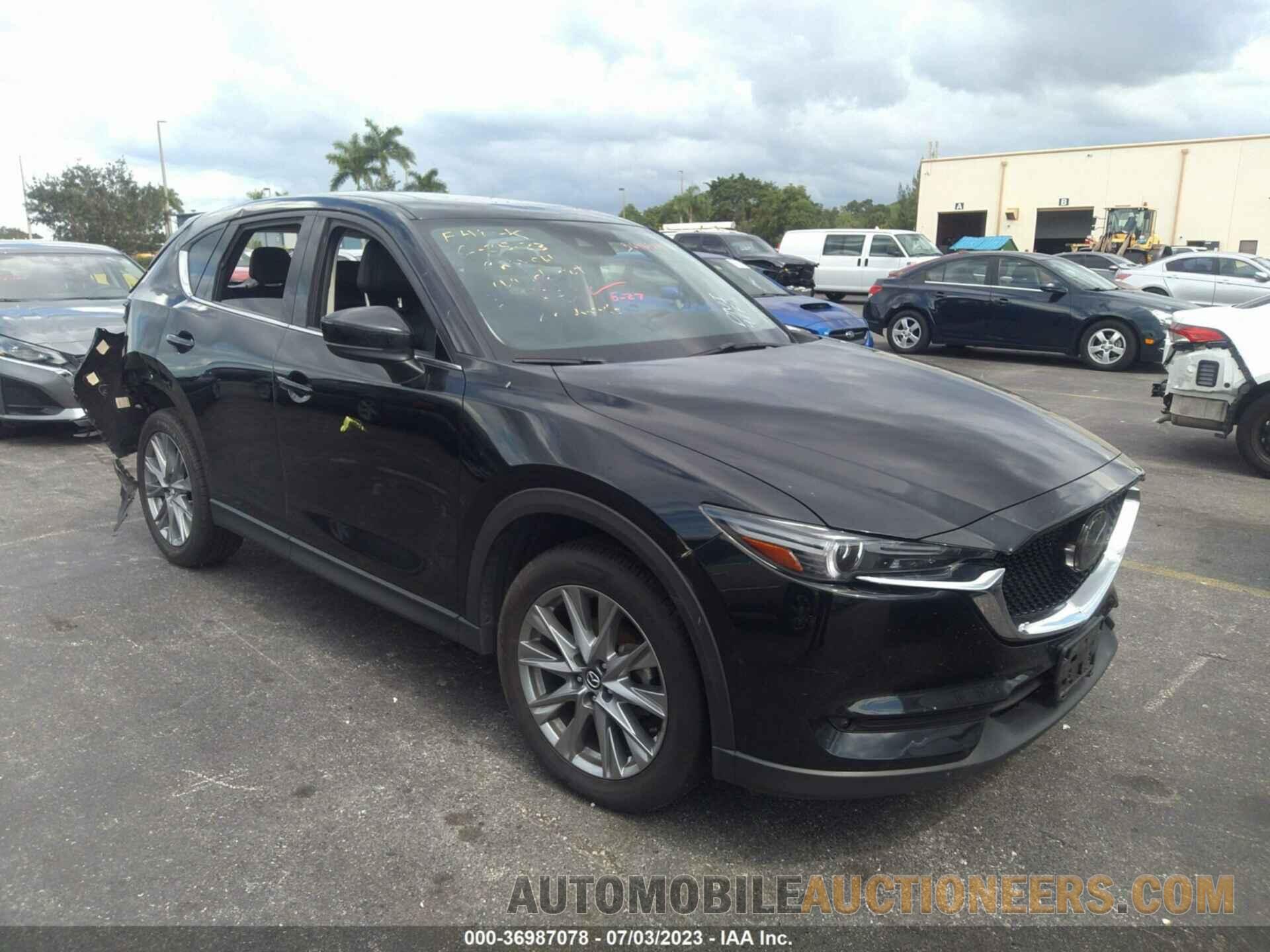 JM3KFBDM4M1393959 MAZDA CX-5 2021