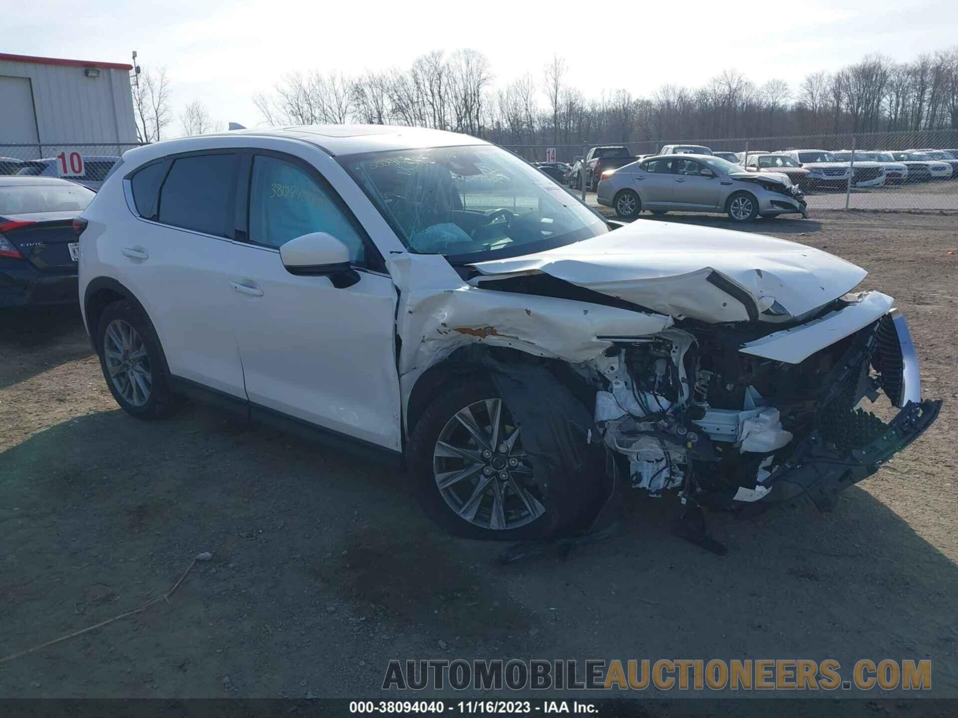 JM3KFBDM6K0670825 MAZDA CX-5 2019