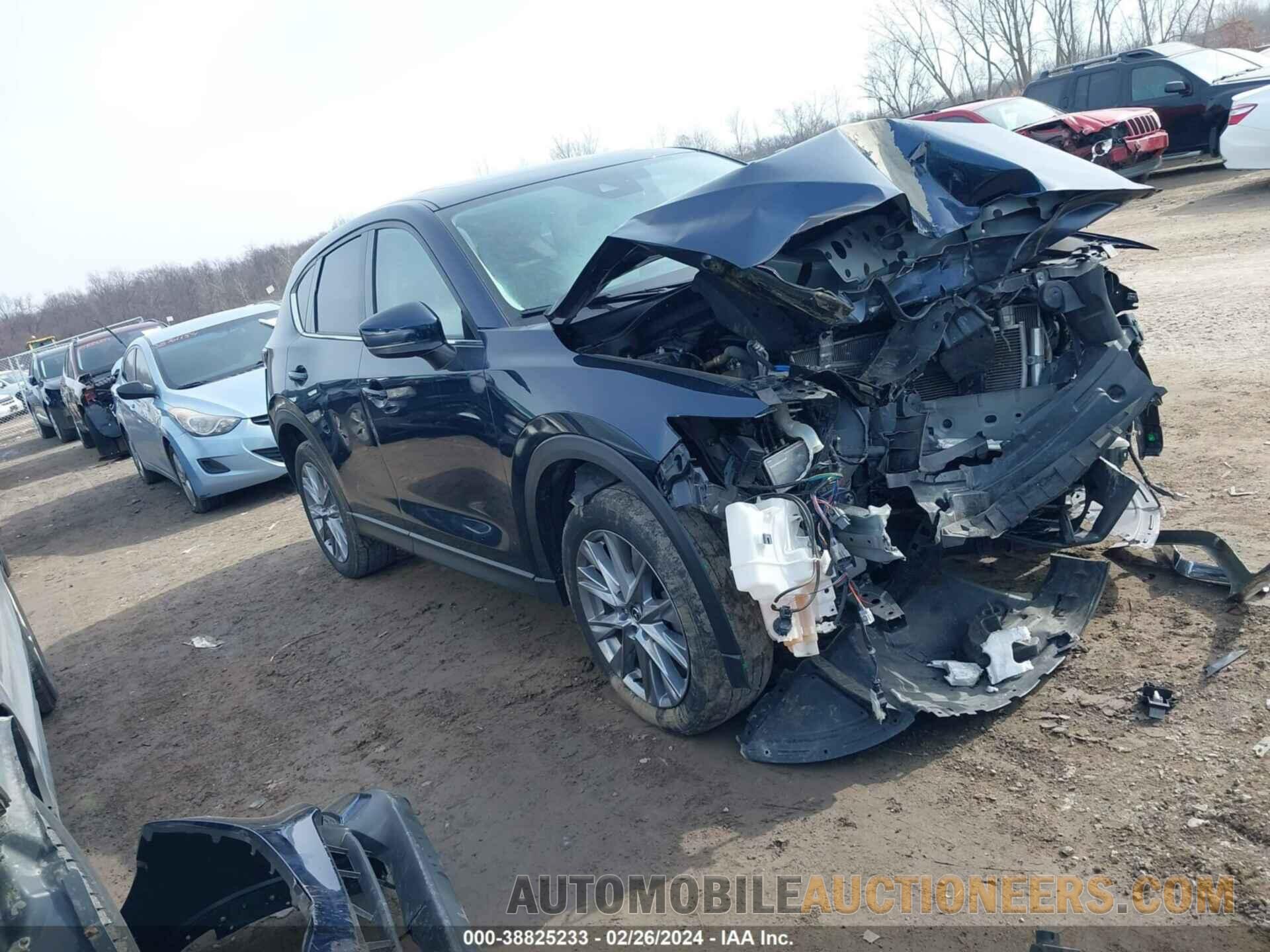 JM3KFBDM7L0855130 MAZDA CX-5 2020