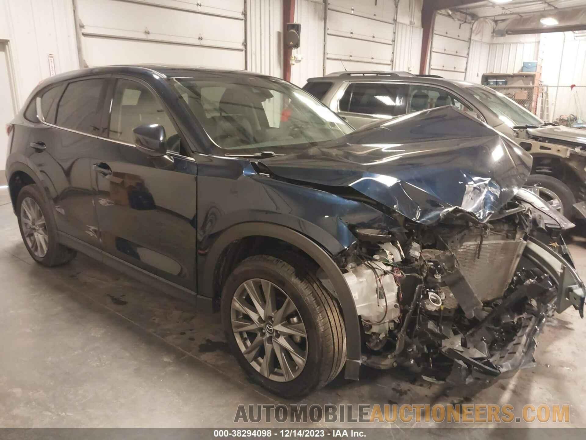 JM3KFBDM8M0327291 MAZDA CX-5 2021