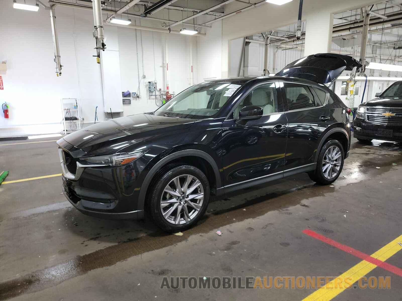 JM3KFBDMXK1626286 Mazda CX-5 2019