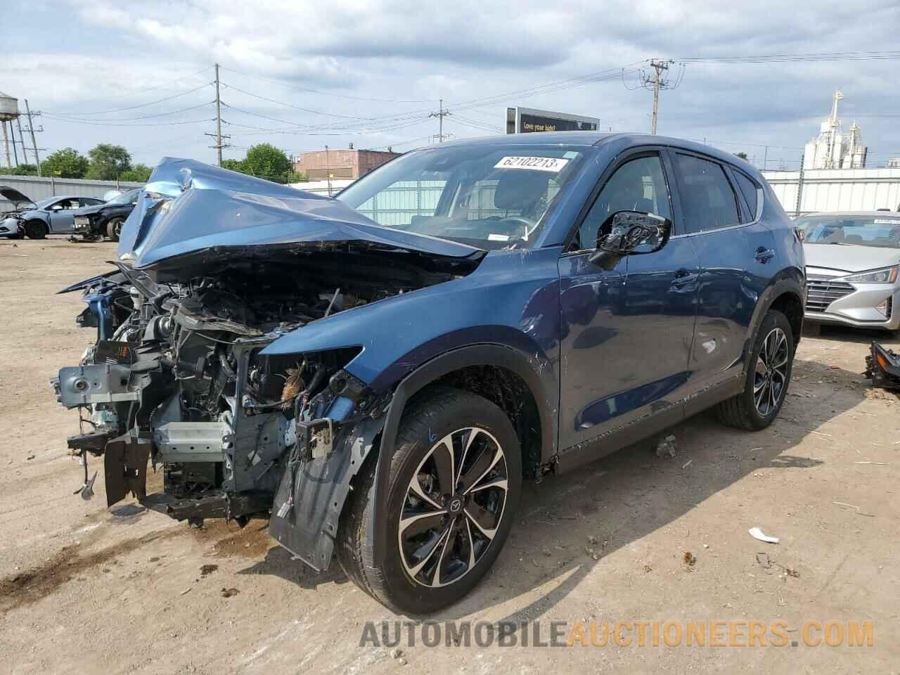 JM3KFBEM3N1577399 MAZDA CX-5 PREMI 2022