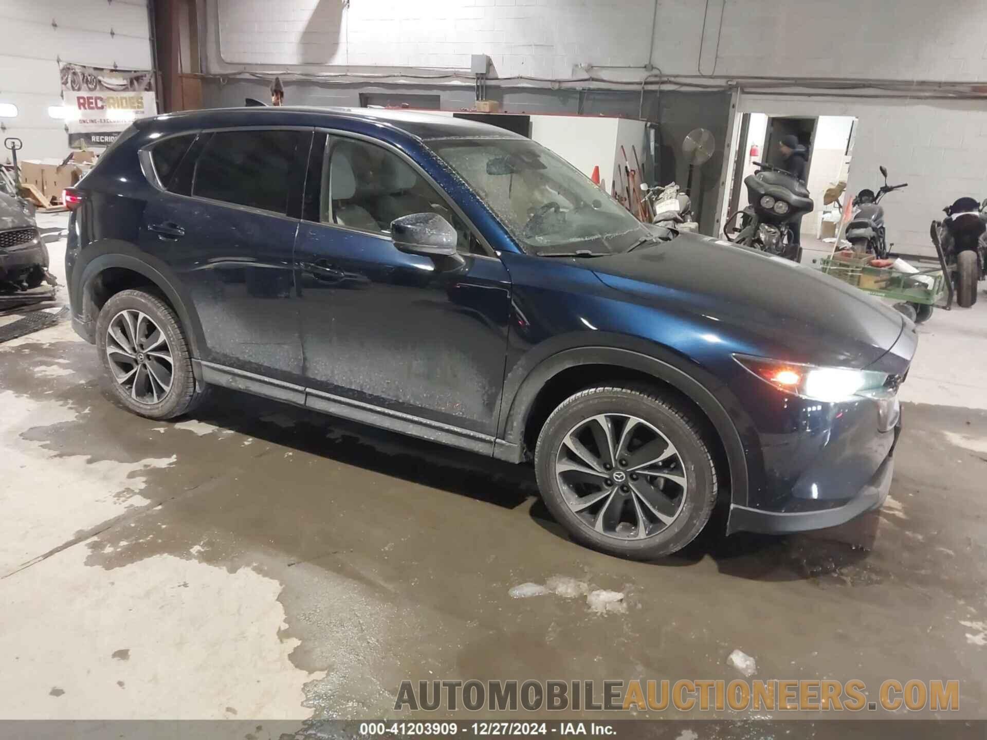 JM3KFBEM5N0645000 MAZDA CX-5 2022