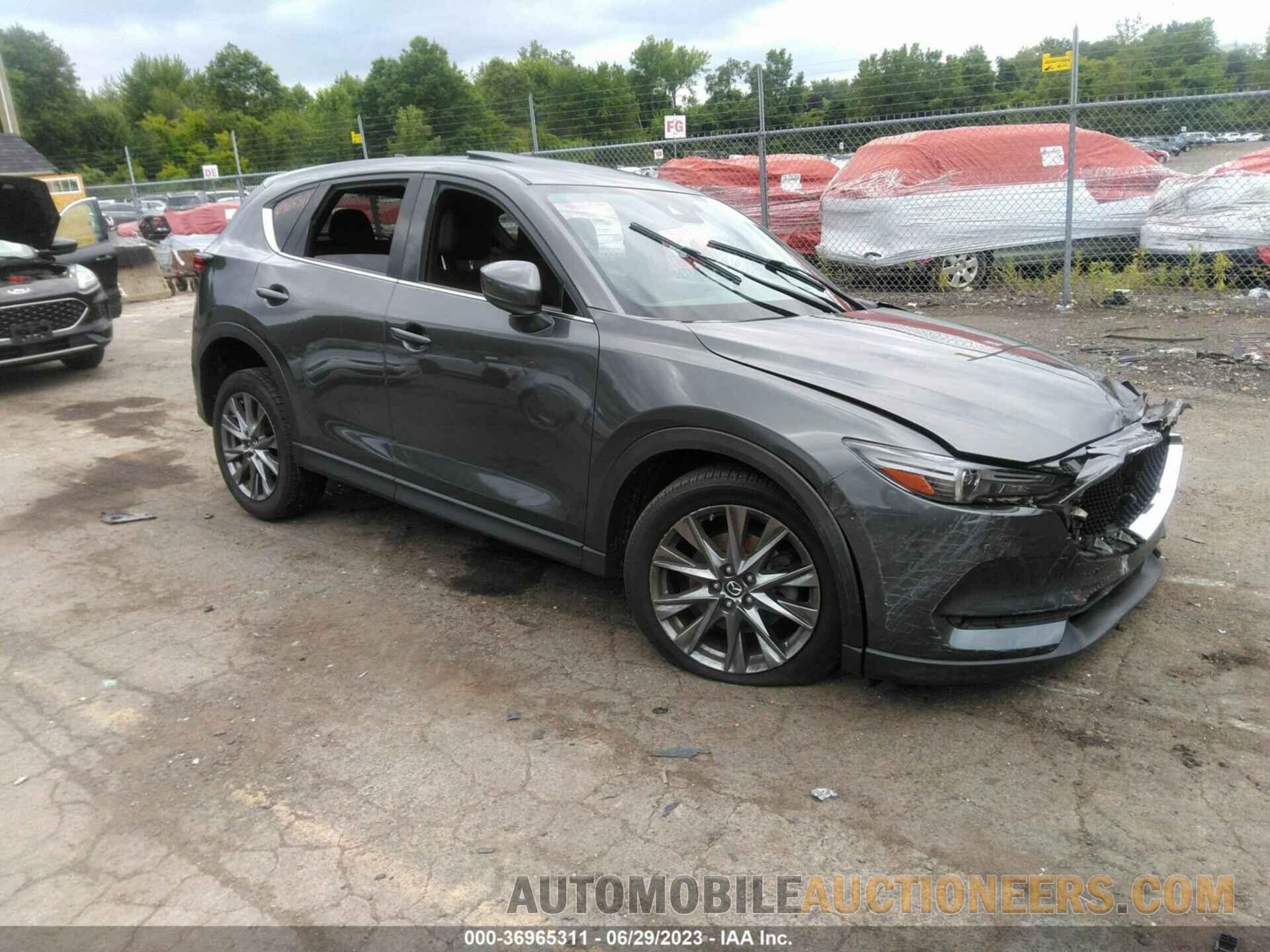 JM3KFBEY6K0605040 MAZDA CX-5 2019