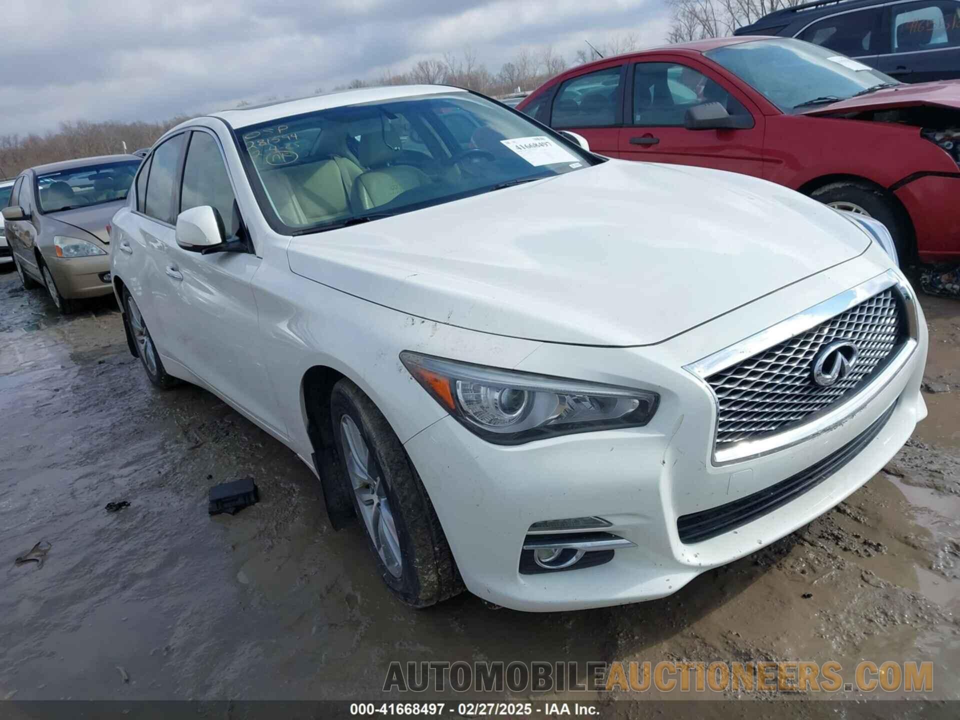 JN1AV7AR3EM701369 INFINITI Q50 HYBRID 2014