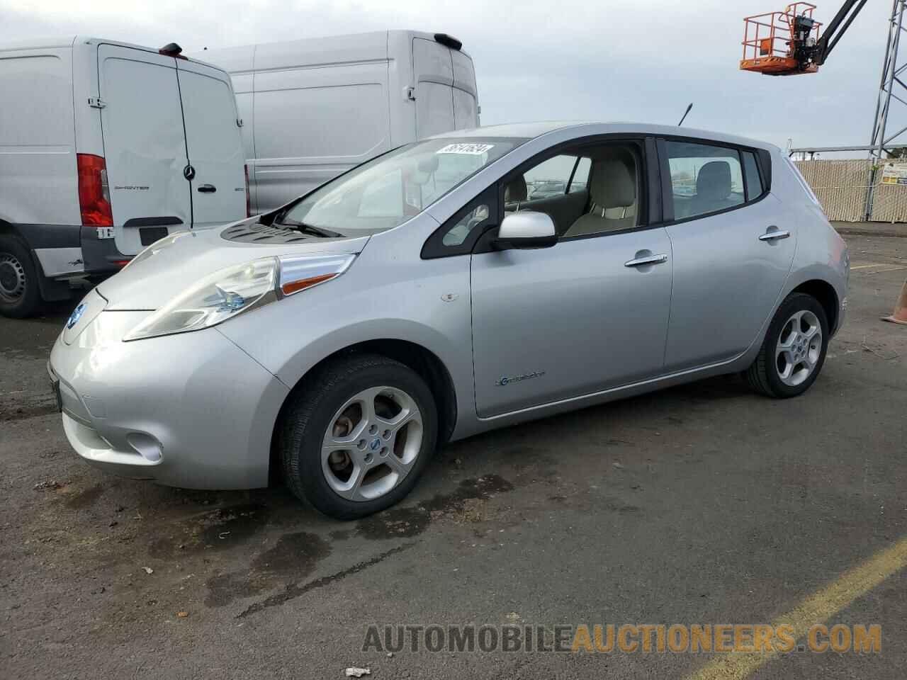 JN1AZ0CP7BT008913 NISSAN LEAF 2011