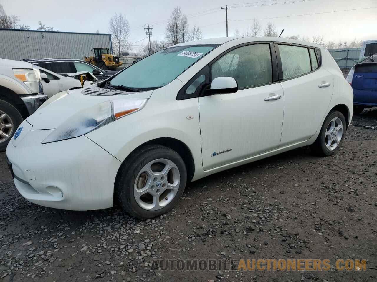 JN1AZ0CP8BT008726 NISSAN LEAF 2011