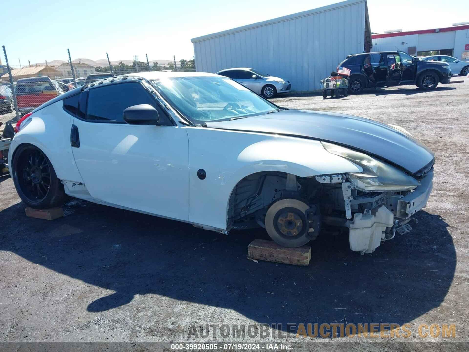 JN1AZ4EH1DM380175 NISSAN 370Z 2013