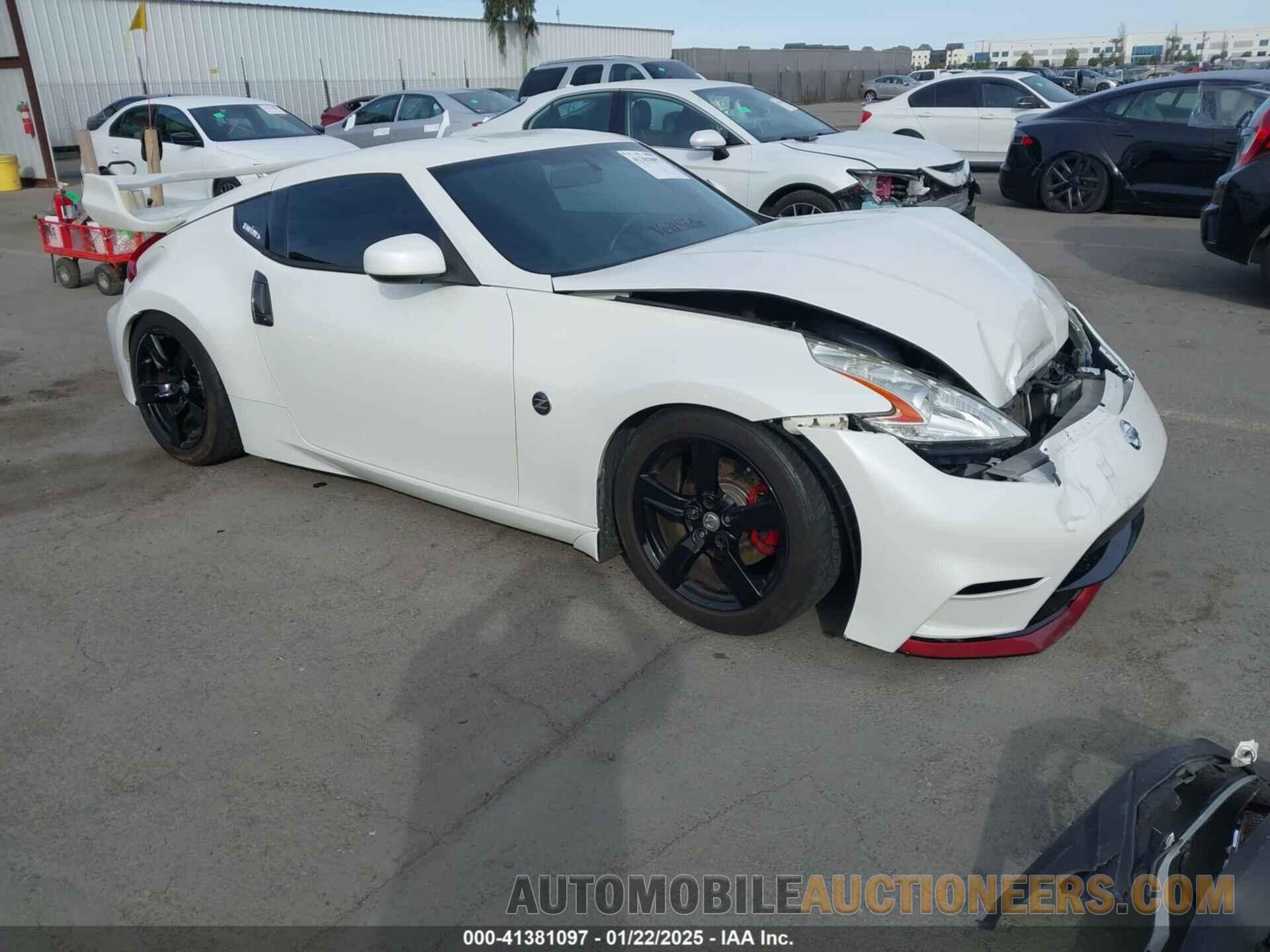 JN1AZ4EH8CM560901 NISSAN 370Z 2012