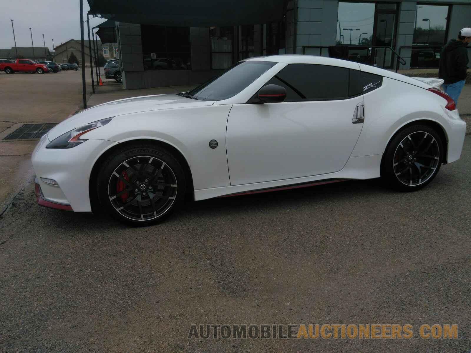 JN1AZ4EH8JM572320 Nissan 370Z Coupe 2018