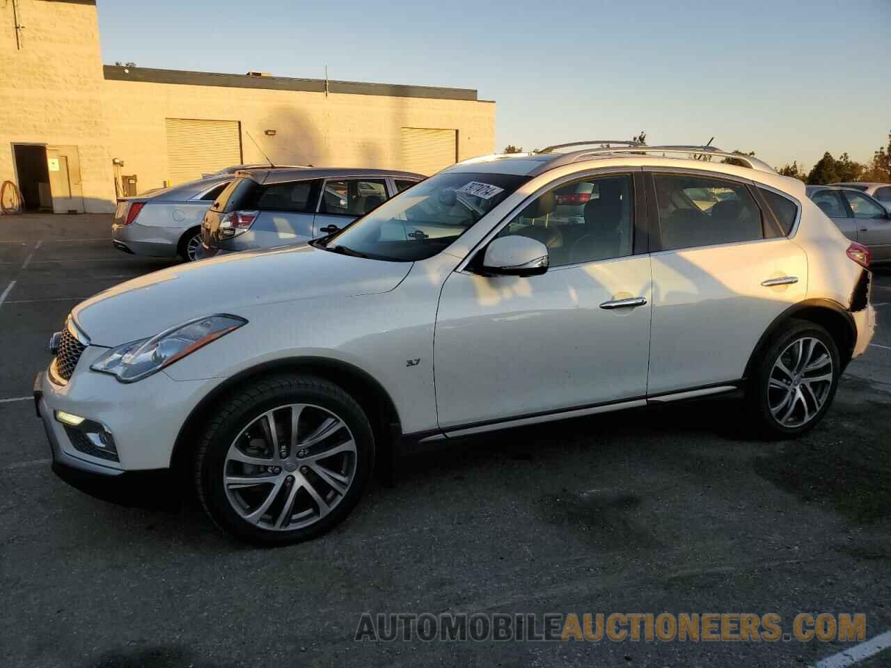 JN1BJ0RP1GM232425 INFINITI QX50 2016