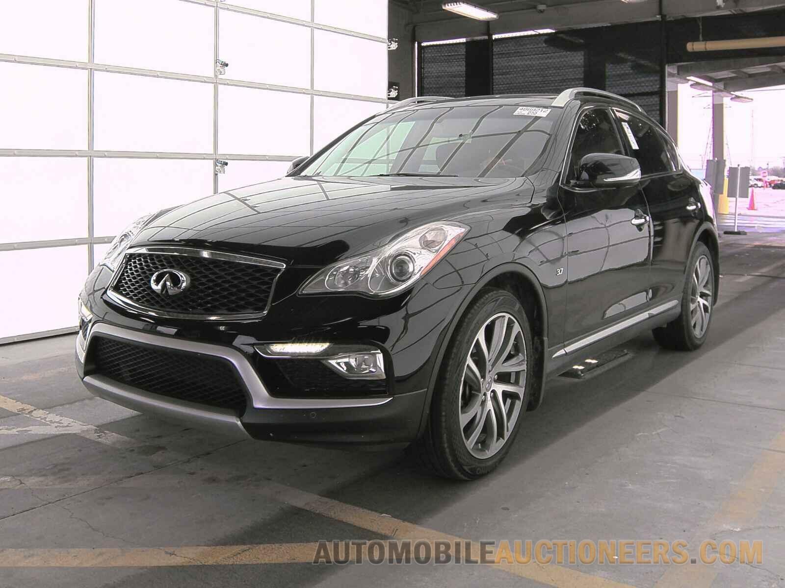 JN1BJ0RP4GM233147 INFINITI  2016