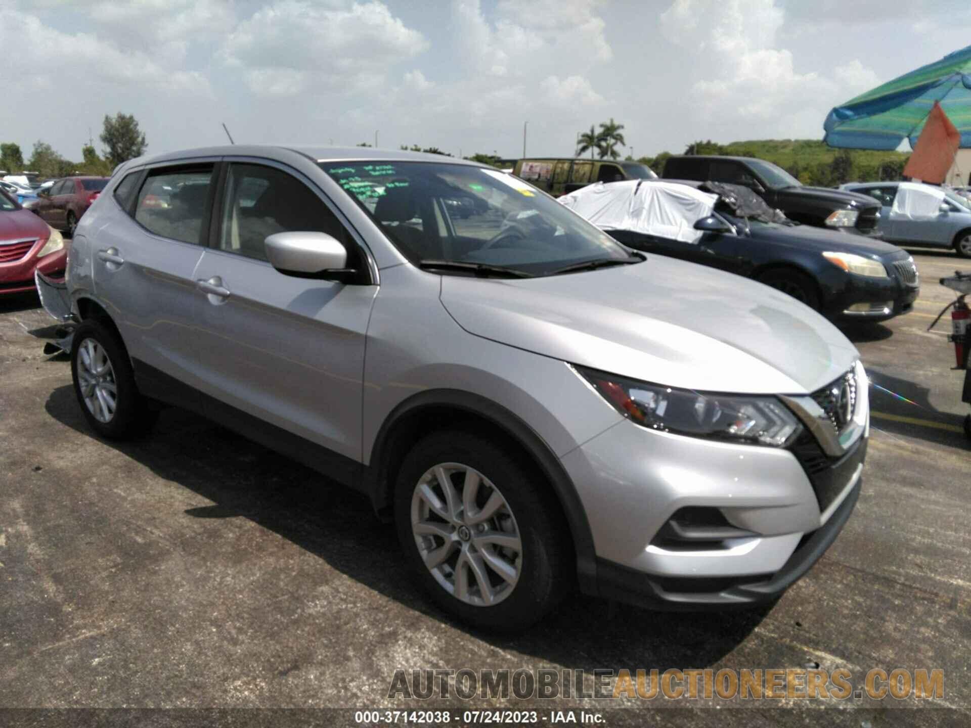 JN1BJ1AV7NW580828 NISSAN ROGUE SPORT 2022