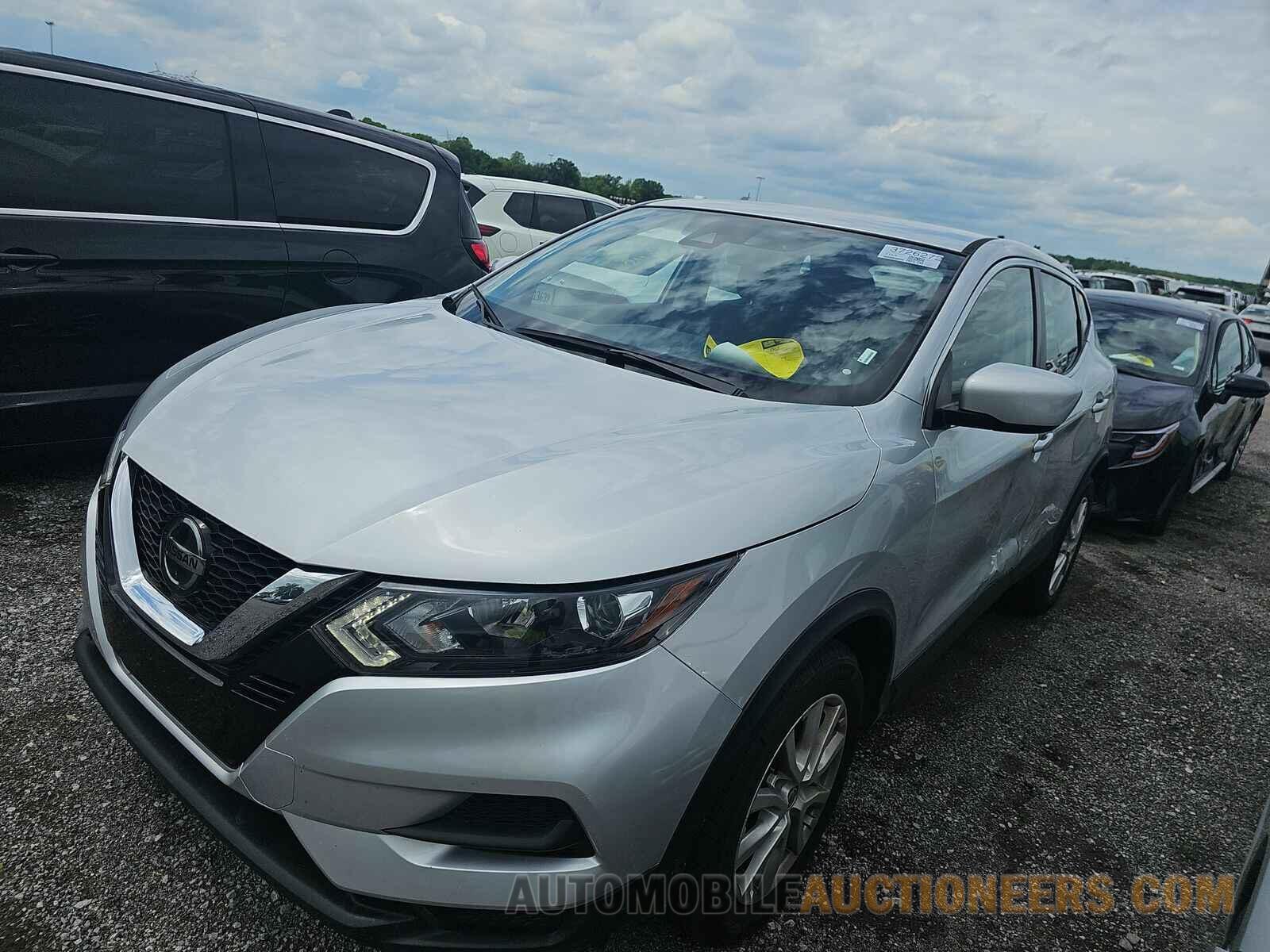 JN1BJ1AWXMW438402 Nissan Rogue Sport 2021