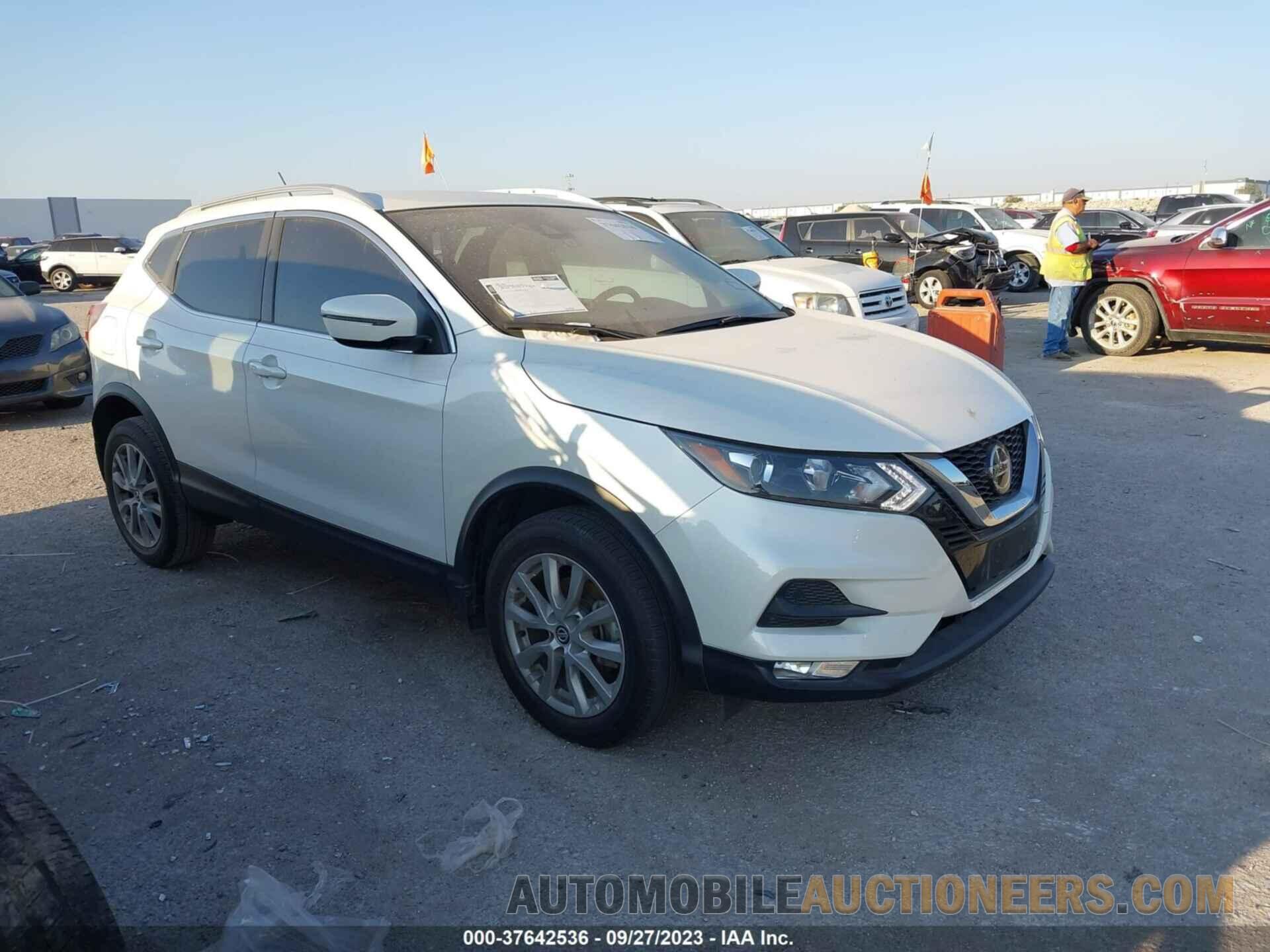 JN1BJ1BV8MW569964 NISSAN ROGUE SPORT 2021