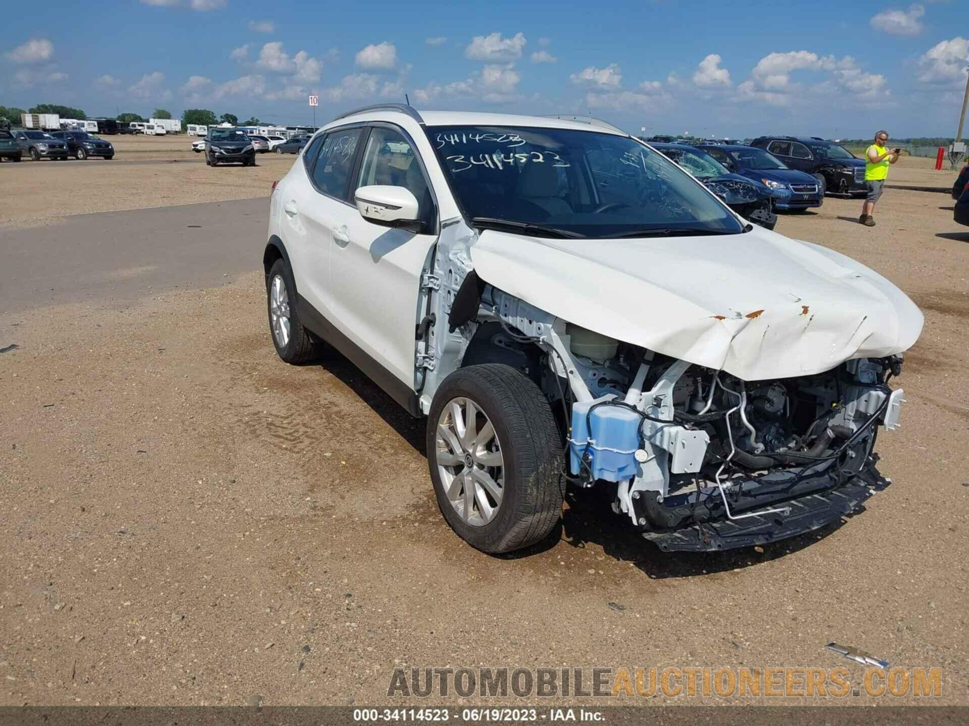 JN1BJ1BW9MW437613 NISSAN ROGUE SPORT 2021