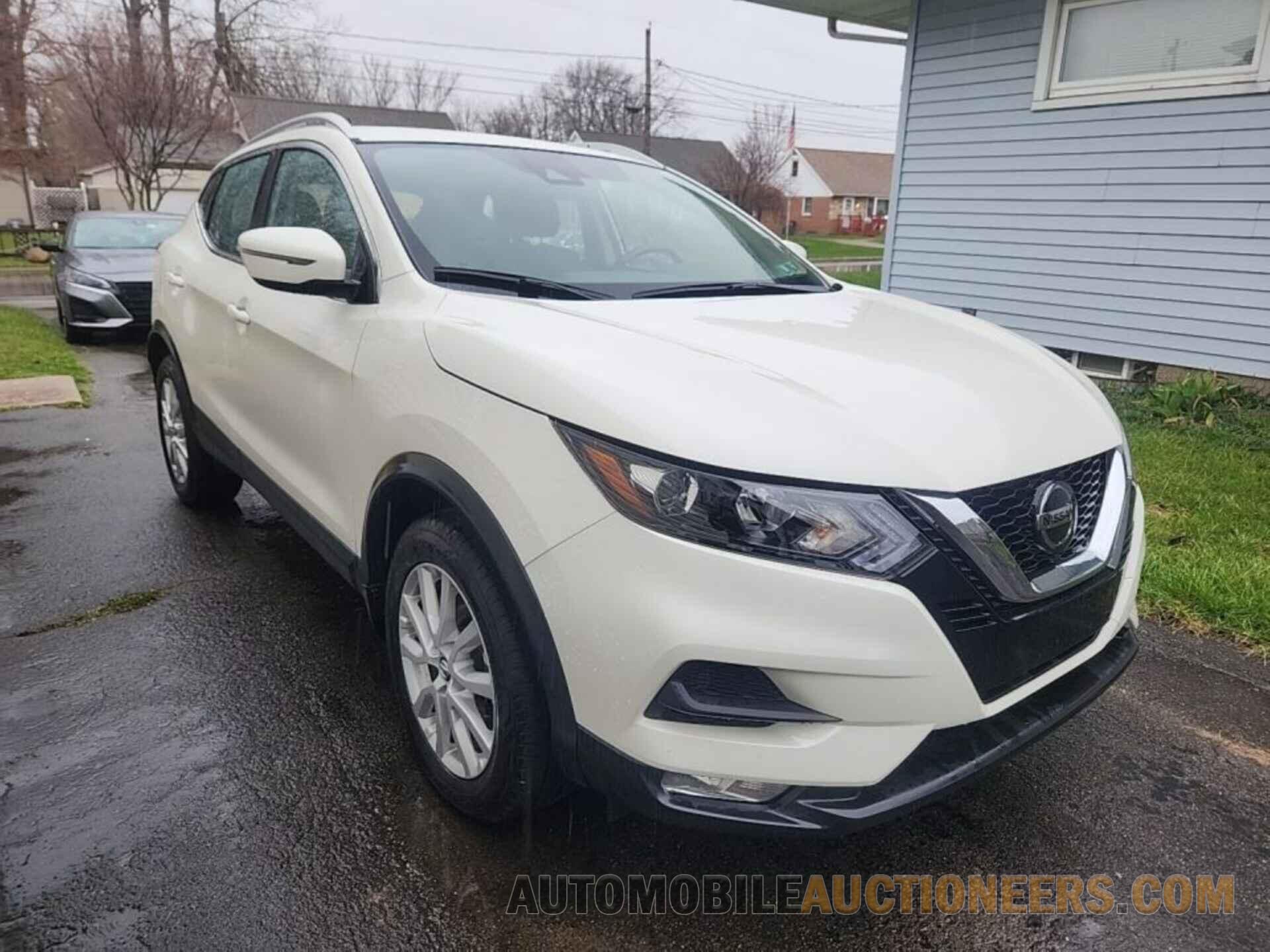 JN1BJ1BWXNW475904 NISSAN ROGUE SPORT 2022