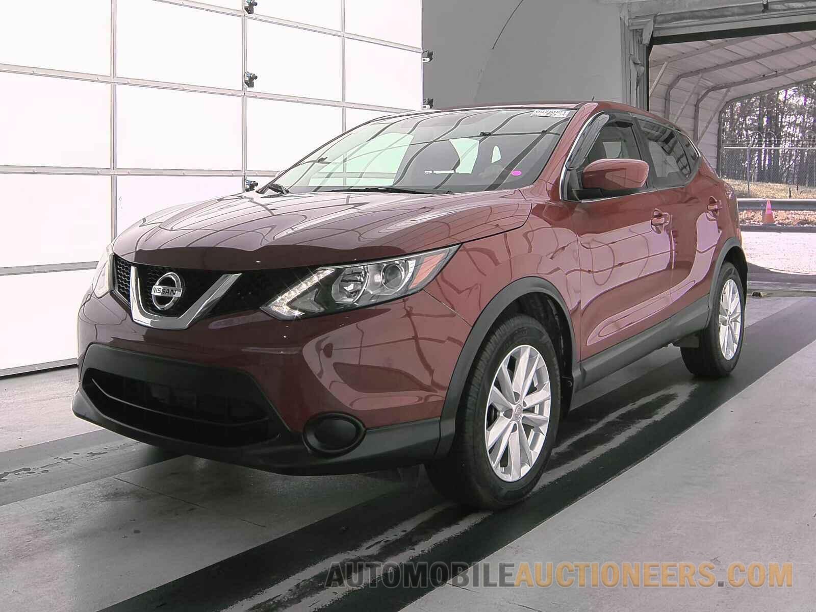 JN1BJ1CP0JW101710 Nissan Rogue Sport 2018