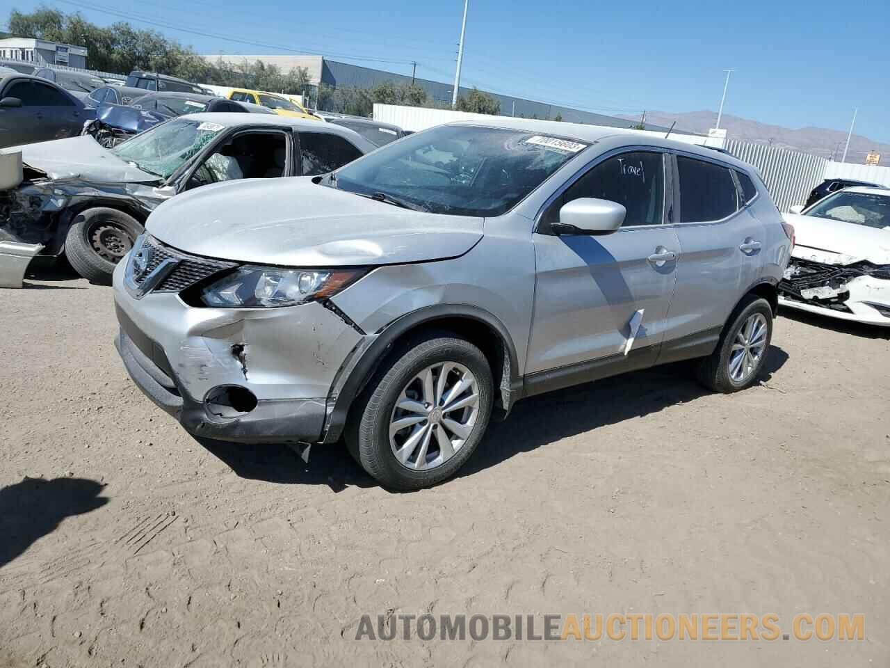 JN1BJ1CP0JW109502 NISSAN ROGUE 2018