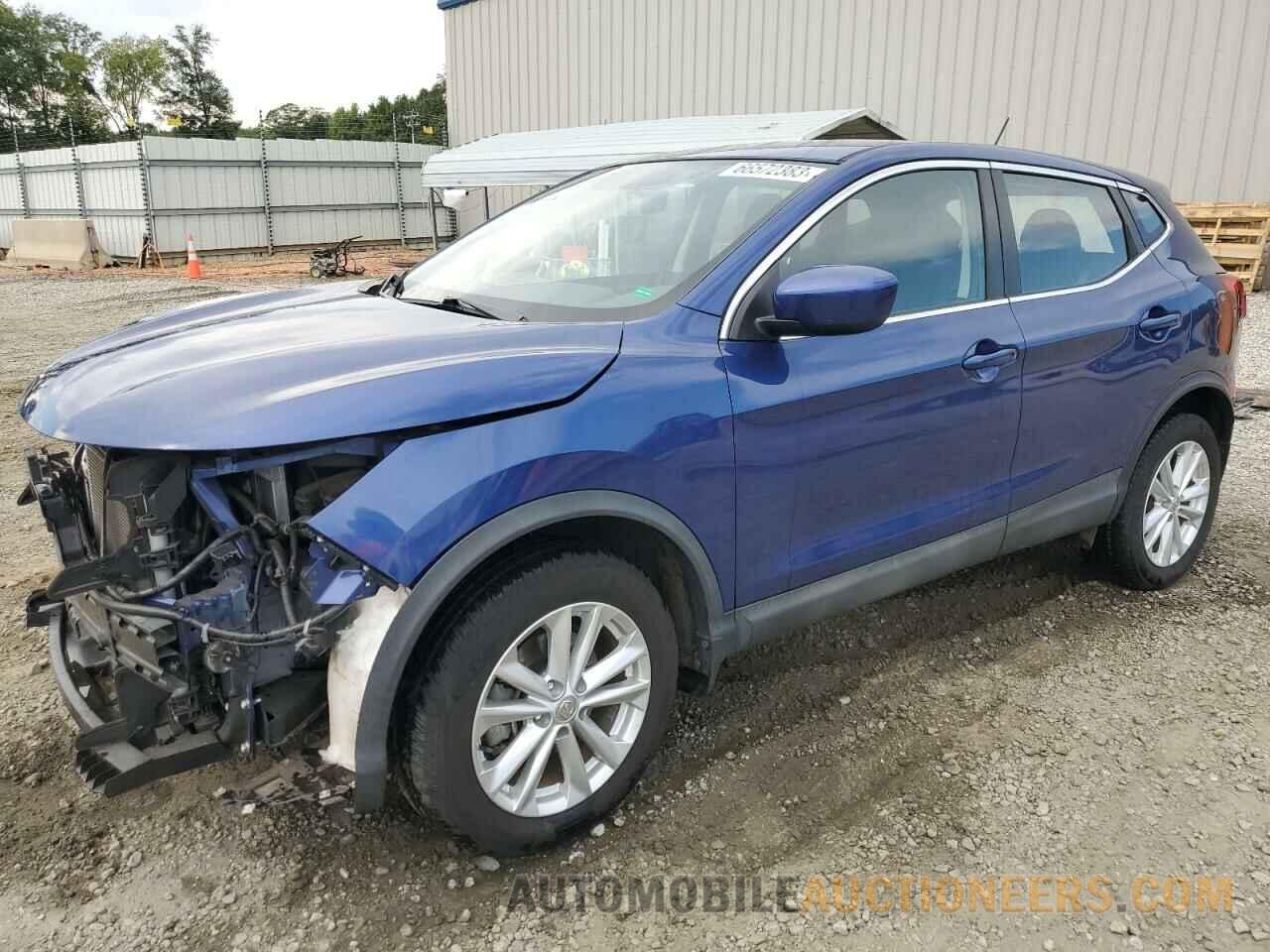 JN1BJ1CP0JW190596 NISSAN ROGUE 2018