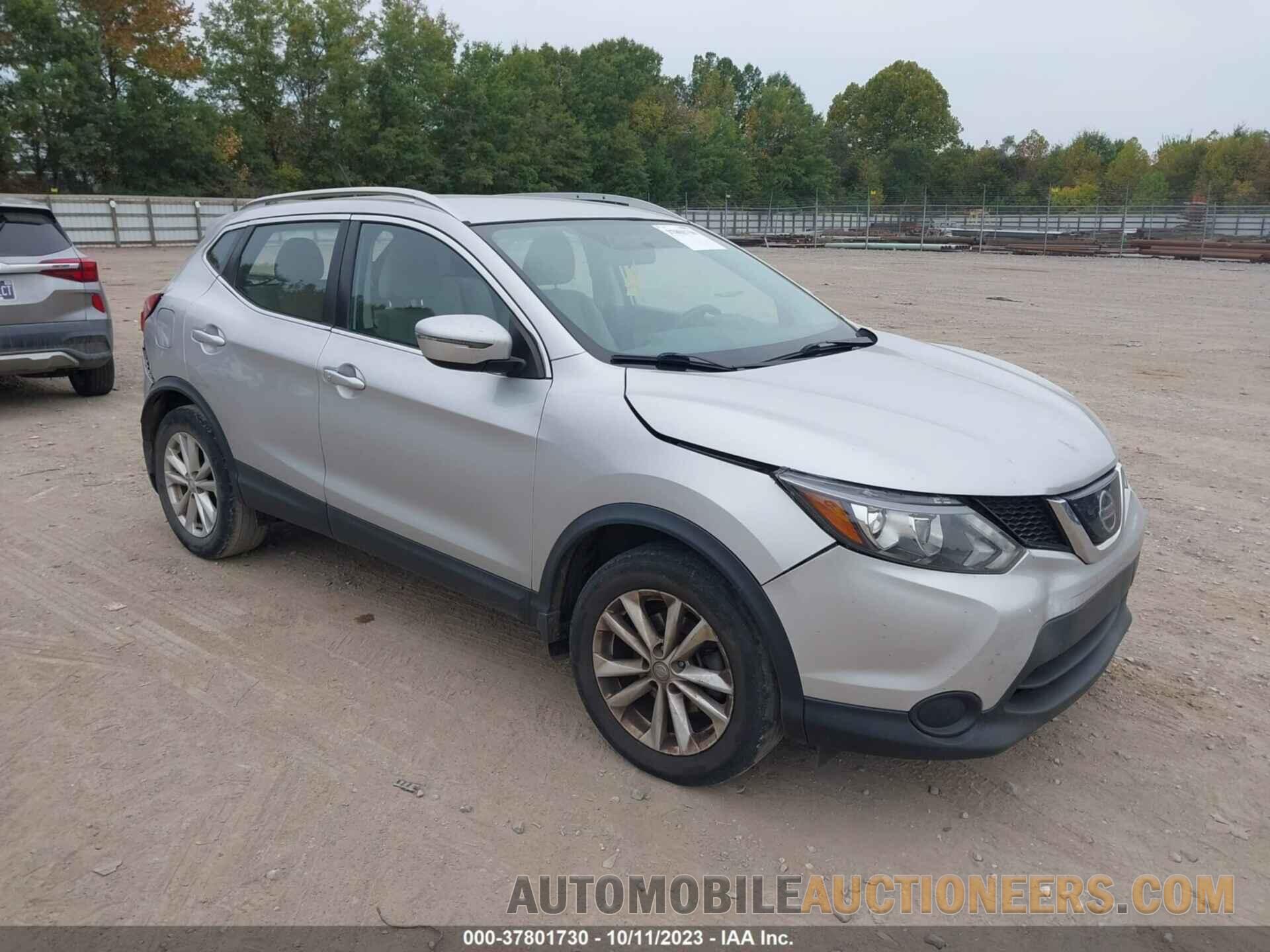 JN1BJ1CP0JW196804 NISSAN ROGUE SPORT 2018