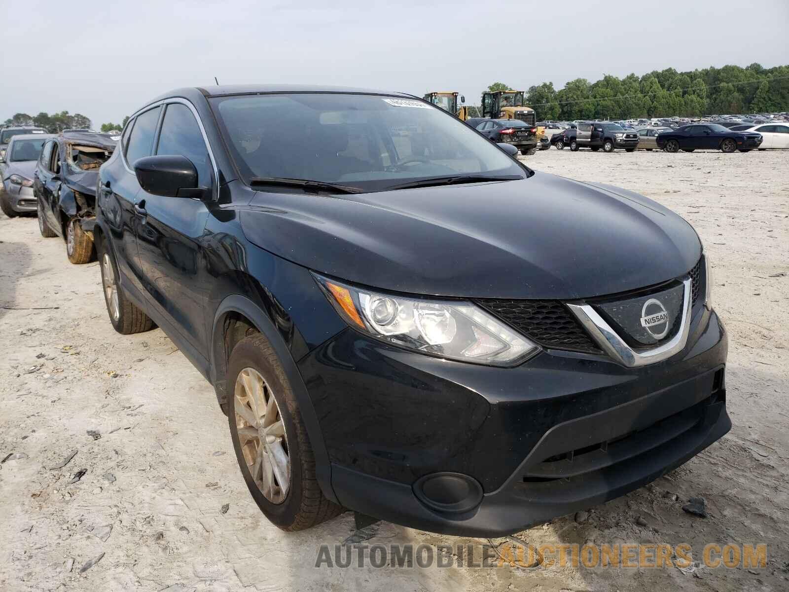 JN1BJ1CP0JW500746 NISSAN ROGUE 2018