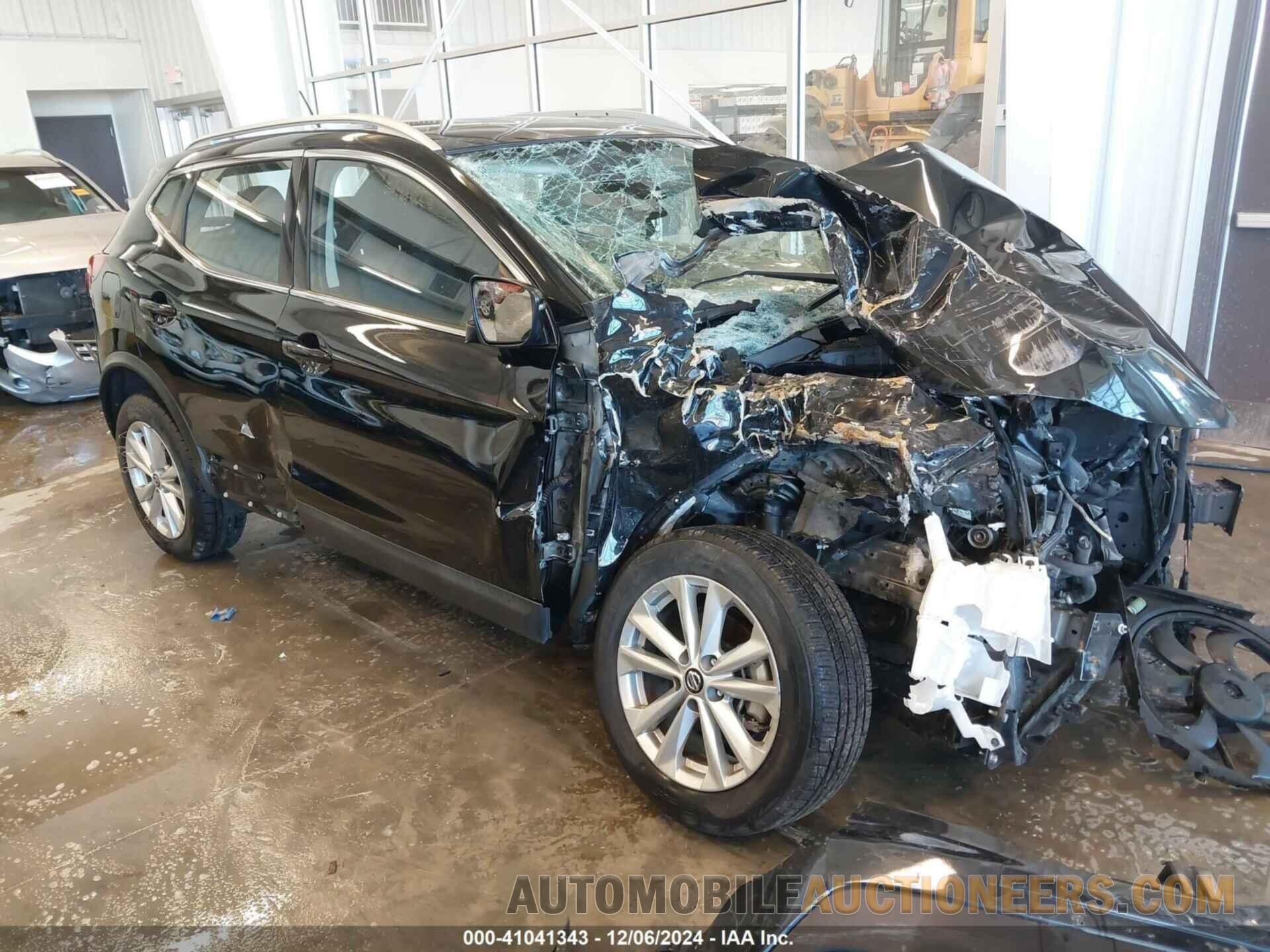 JN1BJ1CP0KW235974 NISSAN ROGUE SPORT 2019