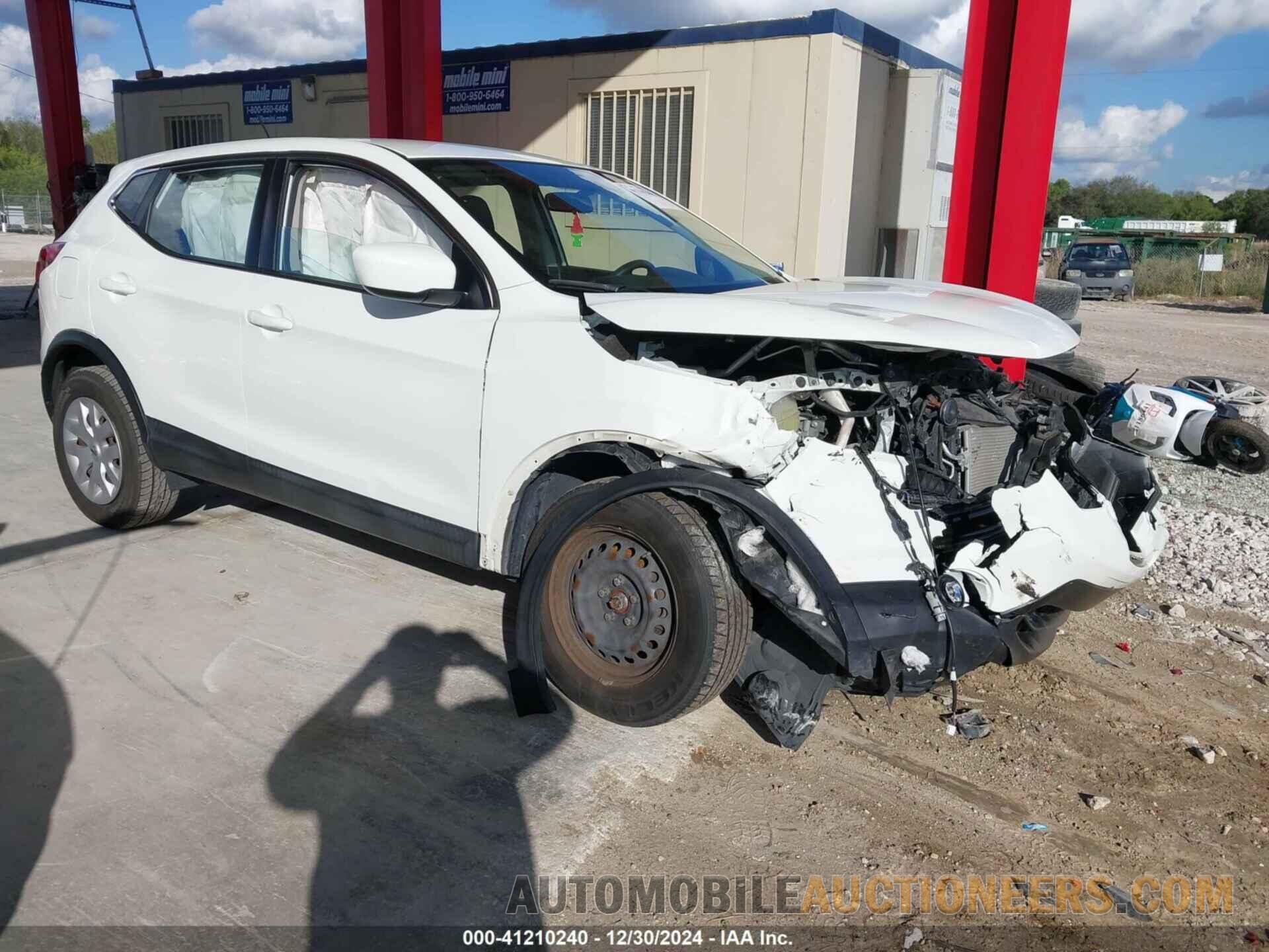 JN1BJ1CP0KW239104 NISSAN ROGUE SPORT 2019