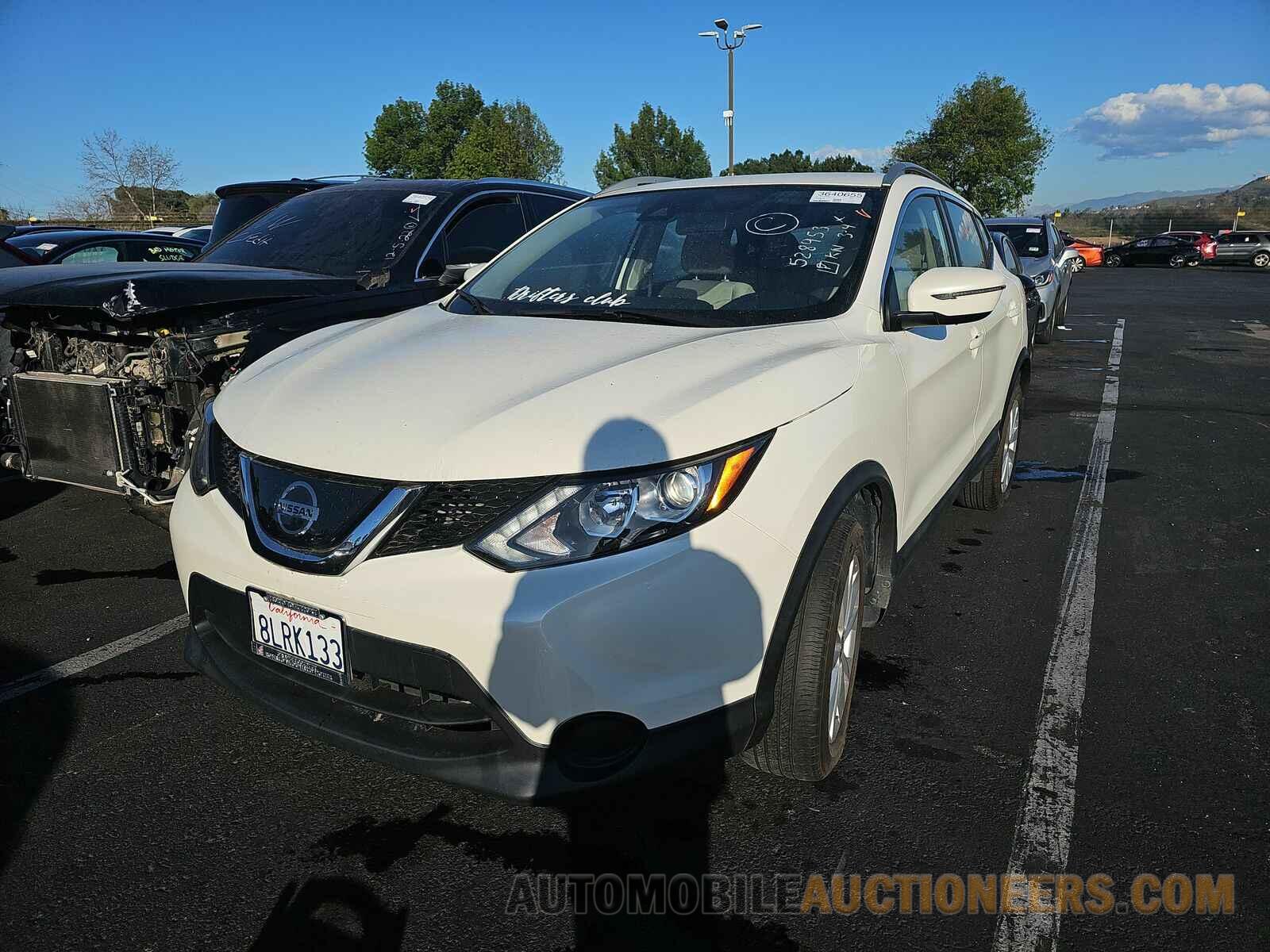 JN1BJ1CP0KW528953 Nissan Rogue Sport 2019